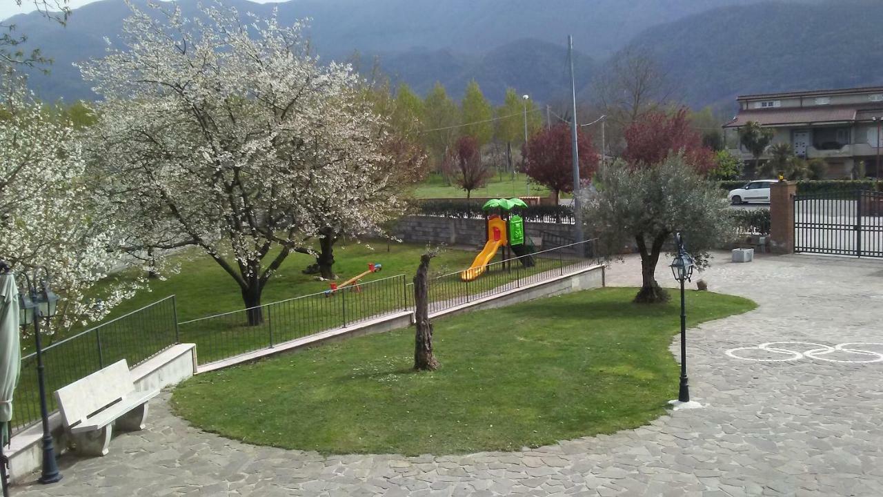 Hotel Agriturismo Carlo Cioffi Rotondi Esterno foto
