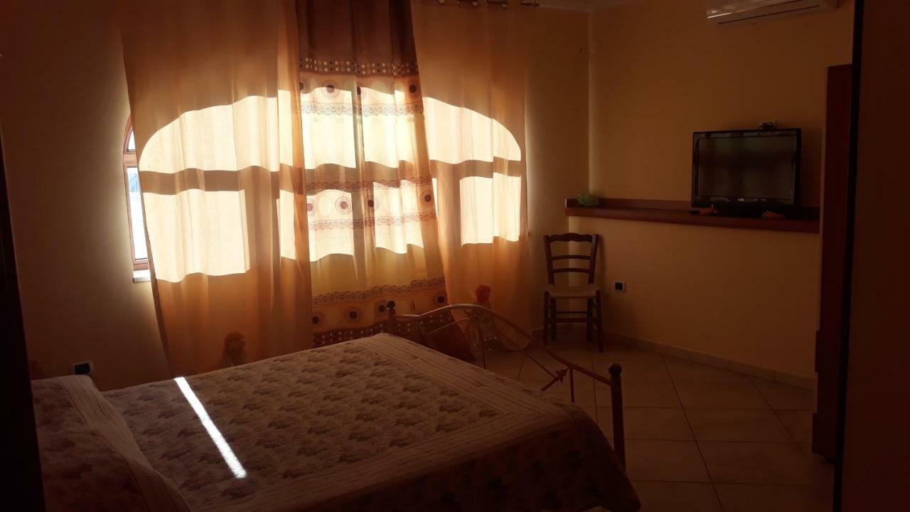 Hotel Agriturismo Carlo Cioffi Rotondi Esterno foto
