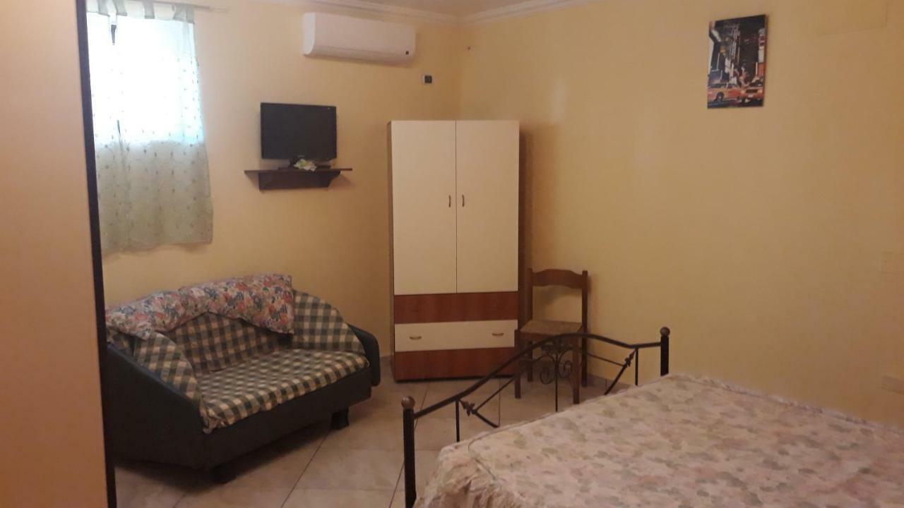 Hotel Agriturismo Carlo Cioffi Rotondi Esterno foto