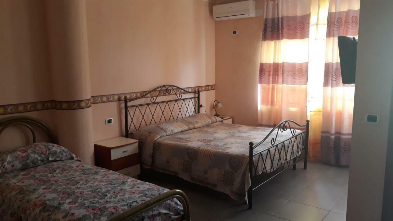 Hotel Agriturismo Carlo Cioffi Rotondi Esterno foto